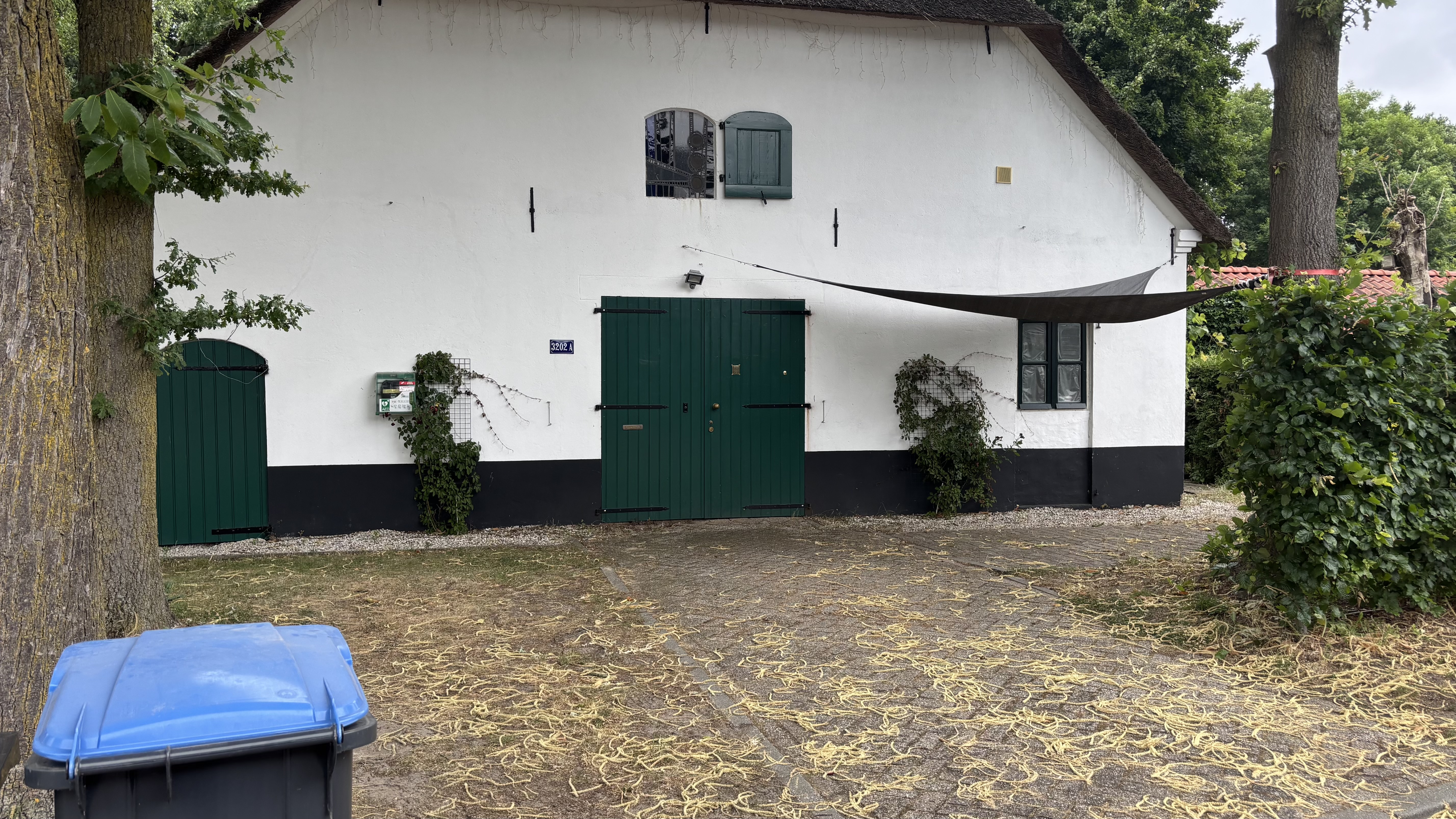AED bij Zwanenveld 3202A