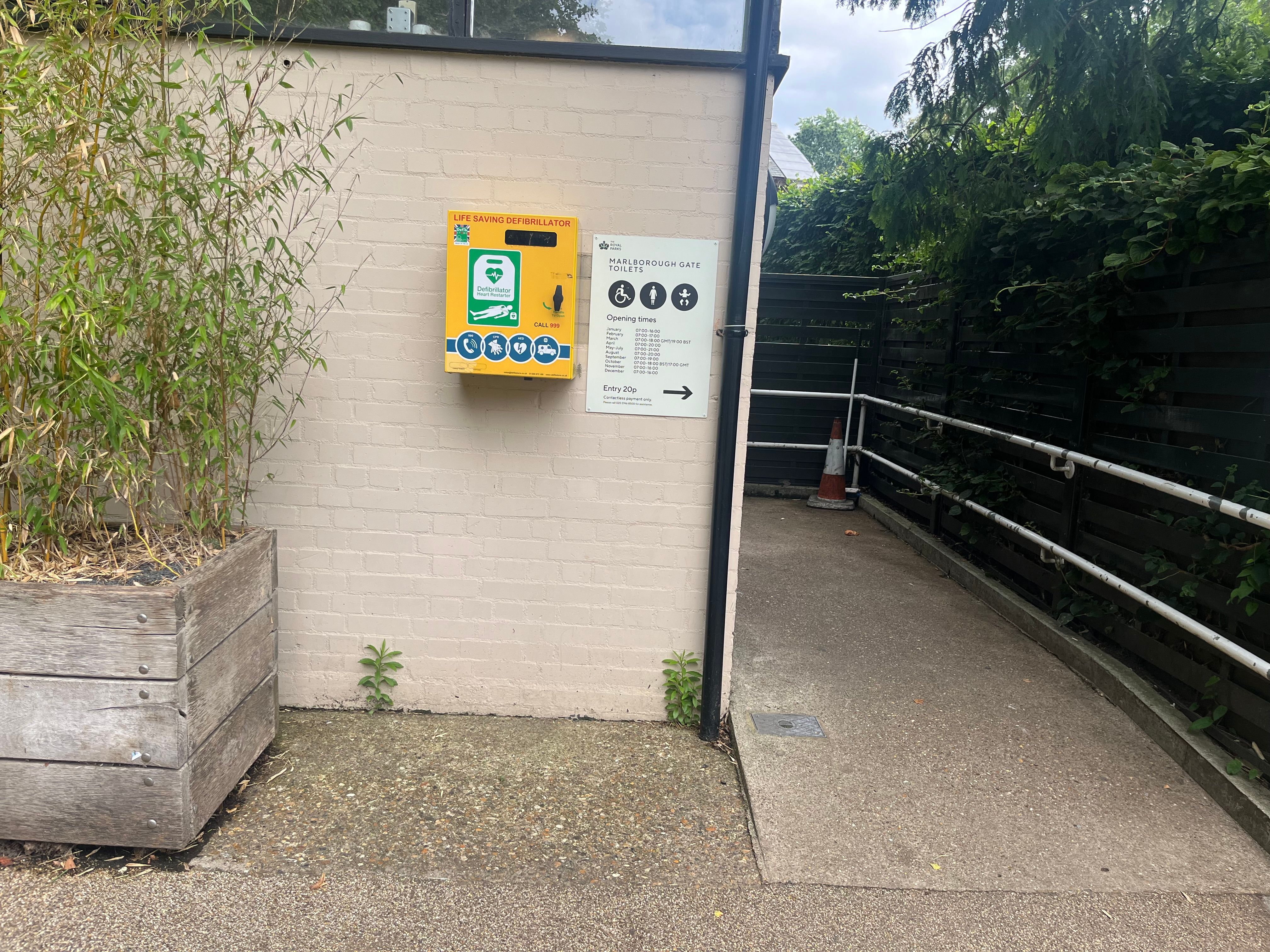 AED at Marlborough Gate, London